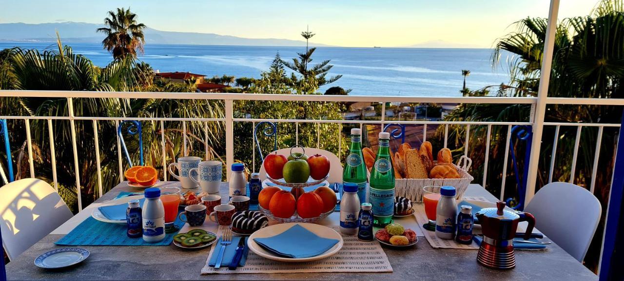 Ninfa Sul Mare Apartments 50 M E T R I Dal Mare Best Breakfast And Free Parking Capo Vaticano Eksteriør bilde