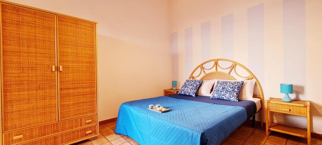 Ninfa Sul Mare Apartments 50 M E T R I Dal Mare Best Breakfast And Free Parking Capo Vaticano Eksteriør bilde
