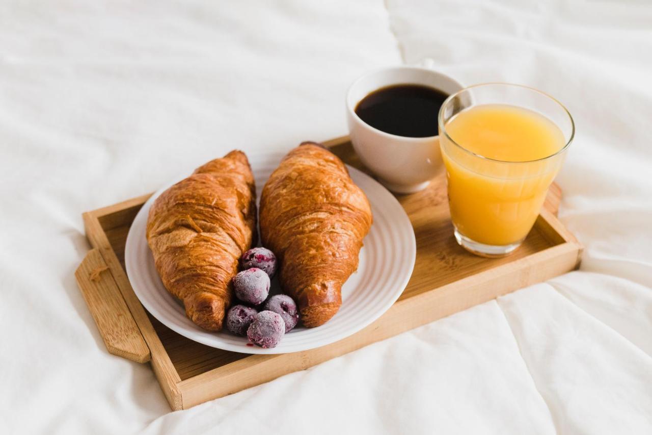 Ninfa Sul Mare Apartments 50 M E T R I Dal Mare Best Breakfast And Free Parking Capo Vaticano Eksteriør bilde