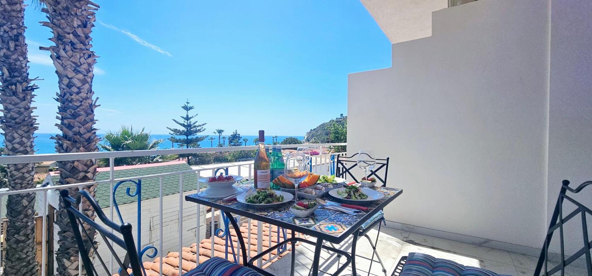 Ninfa Sul Mare Apartments 50 M E T R I Dal Mare Best Breakfast And Free Parking Capo Vaticano Eksteriør bilde